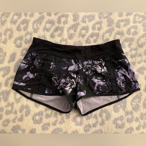Lululemon shorts black purple size 6